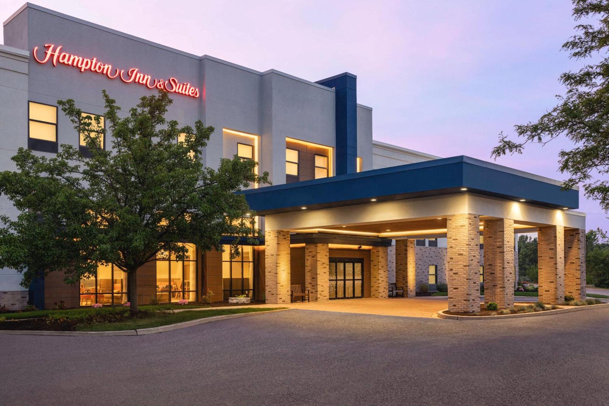 Hampton Inn & Suites Вальпараисо Экстерьер фото